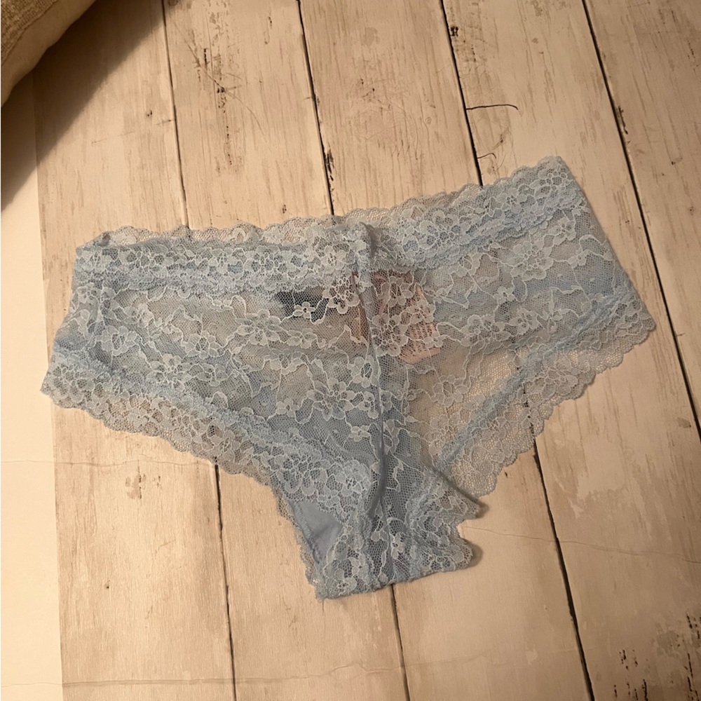 Victoria’s Secret Lace cheeky in Light Blue S - Picture 4 of 6